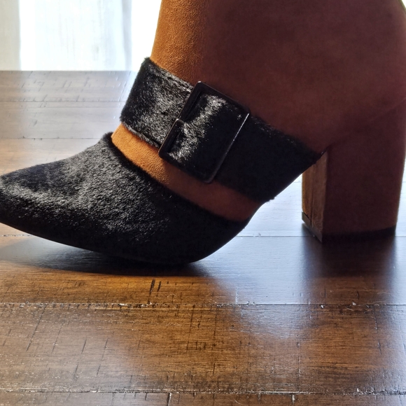 Chic Brown and Black Ankle Boots - Picture 15 of 16